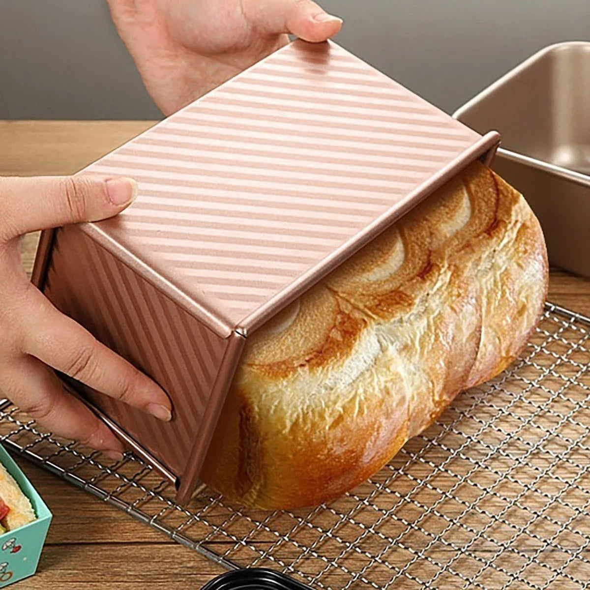 Bread Mould For Baking With Lid Non-Stick Bread Baking Pan With