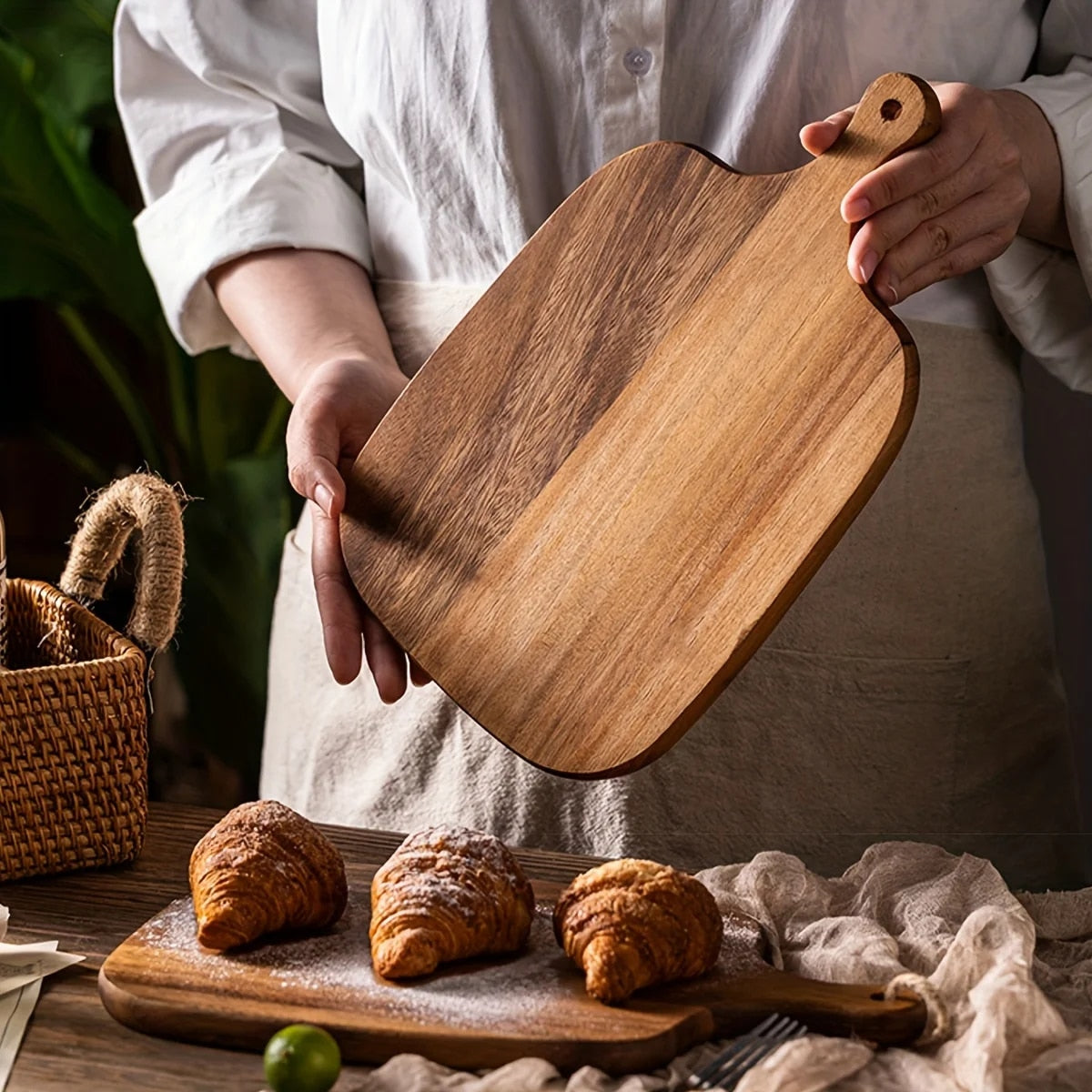 Acacia Wooden Cutting Board