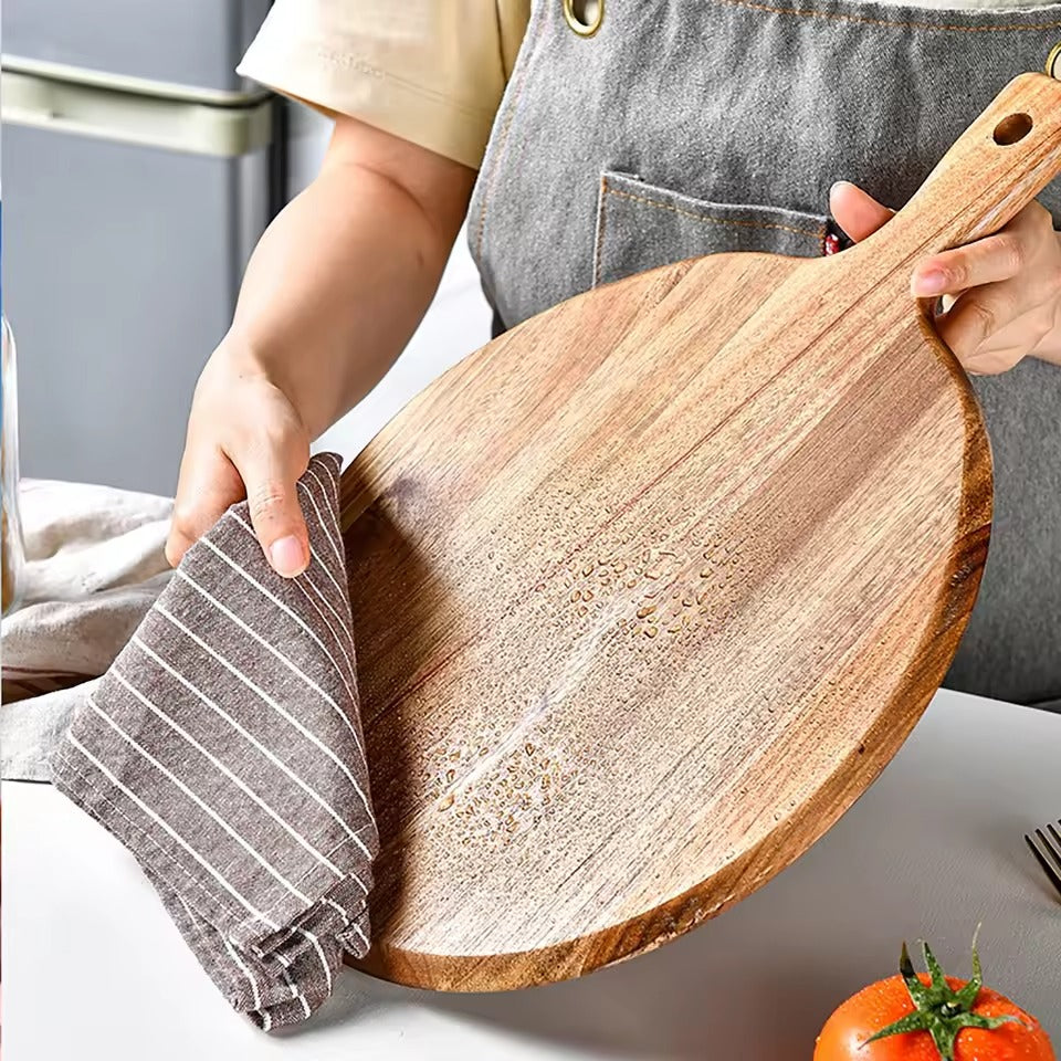 Circular Acacia Wooden Cutting Board